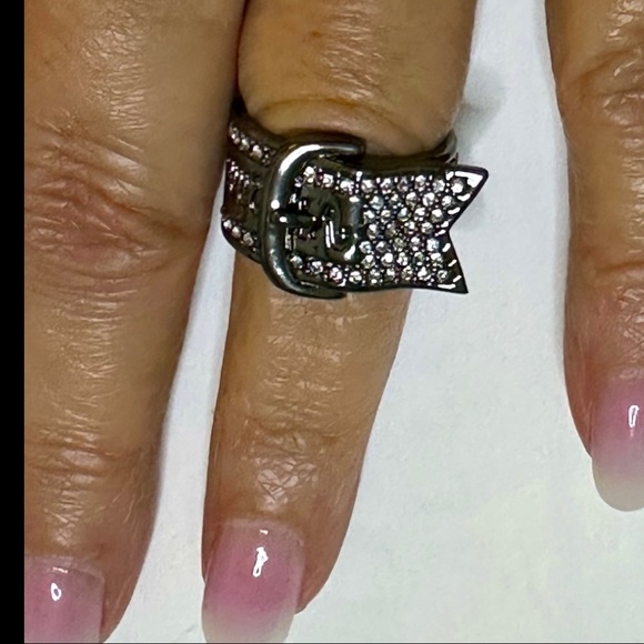 Sold out Vivienne Westwood dark gray / black sparkly signature band Ring - Picture 3 of 10